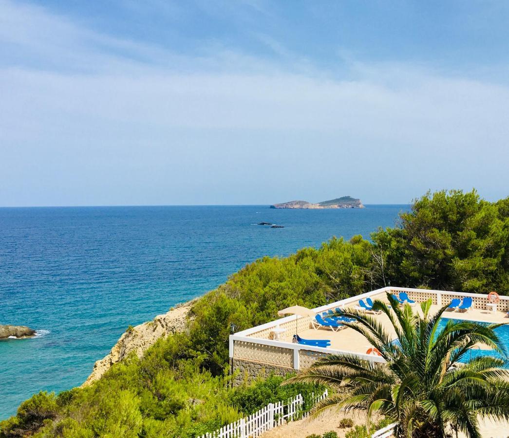 Apartamentos Aguas Blancas Santa Eulària des Riu Exterior foto