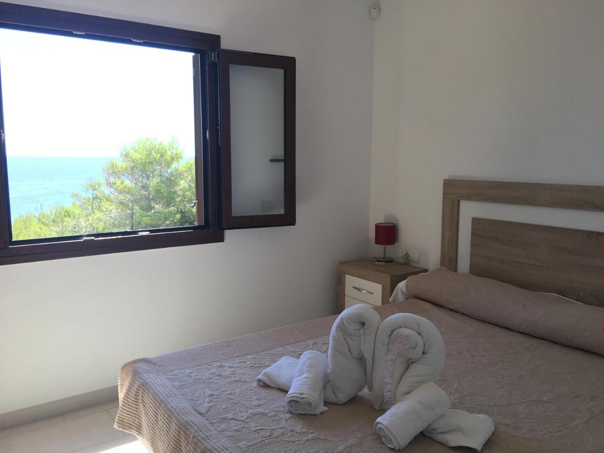 Apartamentos Aguas Blancas Santa Eulària des Riu Exterior foto