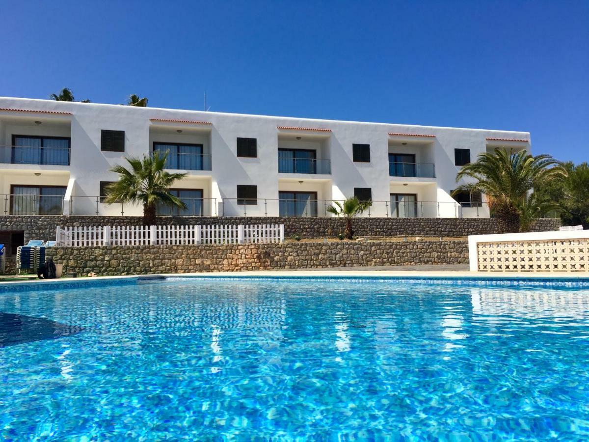 Apartamentos Aguas Blancas Santa Eulària des Riu Exterior foto