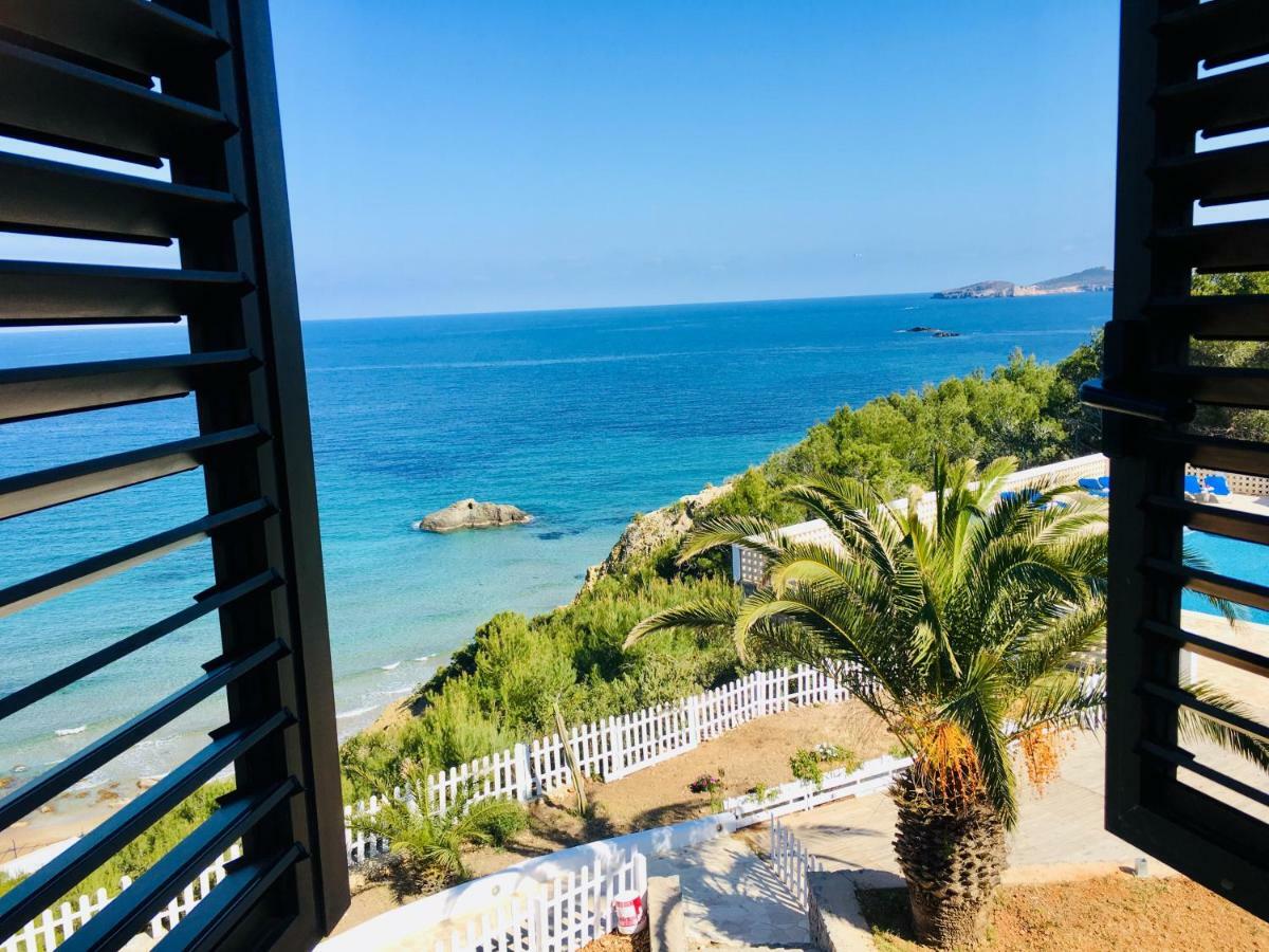 Apartamentos Aguas Blancas Santa Eulària des Riu Exterior foto