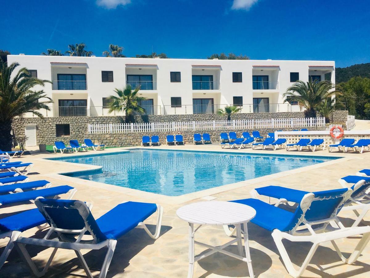 Apartamentos Aguas Blancas Santa Eulària des Riu Exterior foto